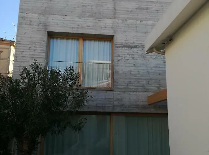 La Casa Di Mario Tra Le ヴィラ オルトーナ