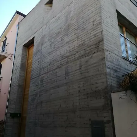 빌라 La Casa Di Mario Tra Le 오르토나
